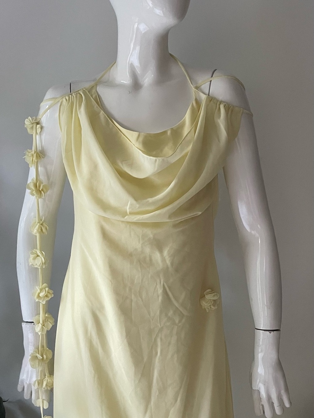 MESHKI Rosalie Floral Chiffon Maxi Dress – Pastel Lemon – Size Large (NWT) - Picture 4 of 7